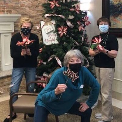 Christmas tree decorating ninjas
