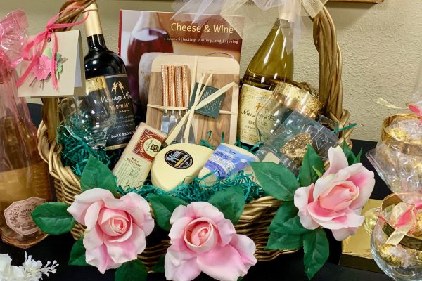 Win fabulous luxury gift baskets at our Fashion Event!