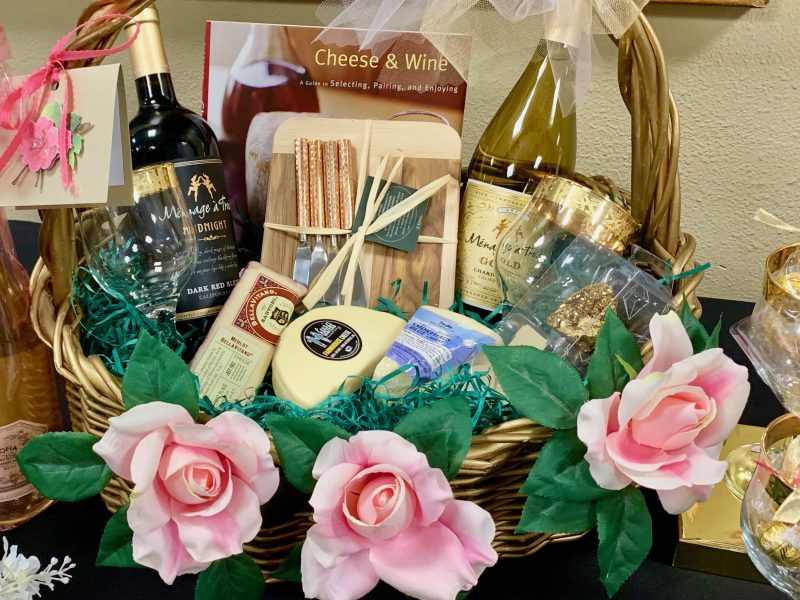 Win fabulous luxury gift baskets at our Fashion Event!