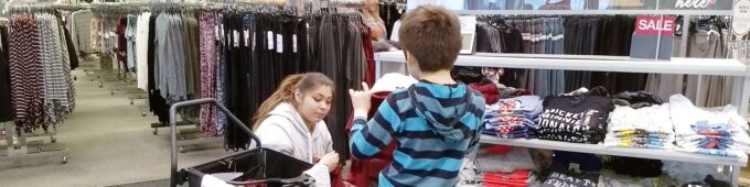 Teen Retail Shopping 1516x424 Teen shopping at store during Teen Retail