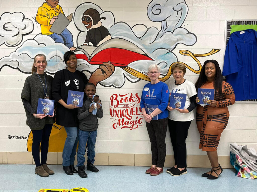 Author Kim Lee Donates Books to Georgetown East Elementary School