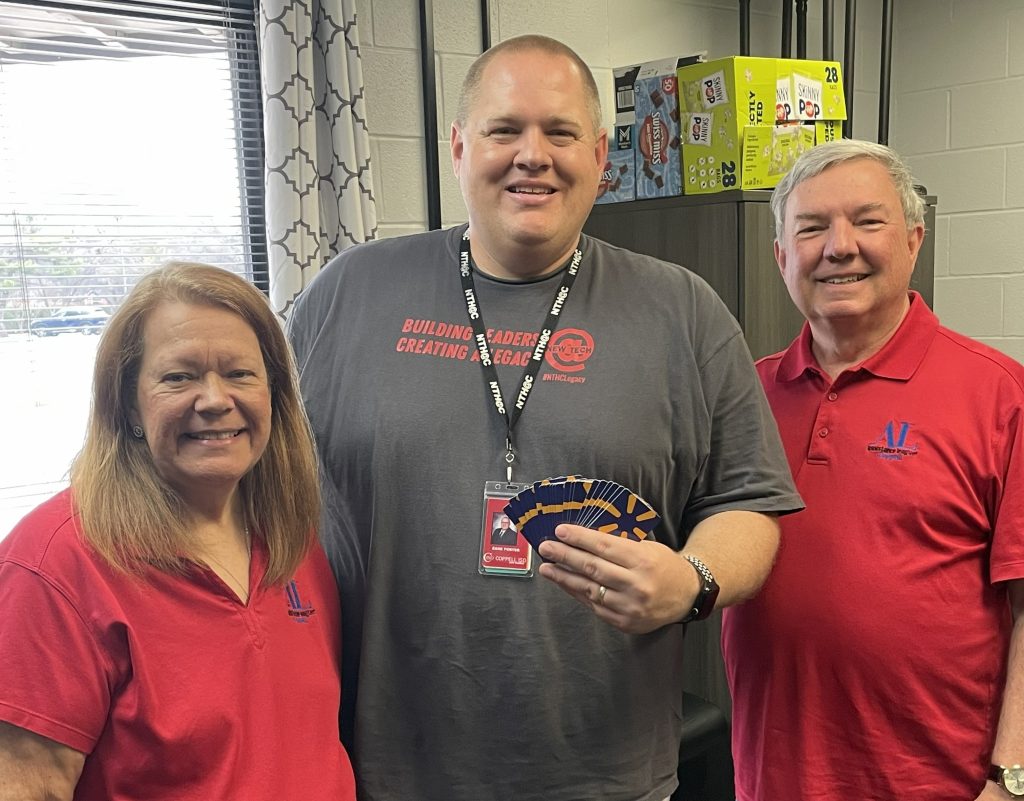 Assistance League Helps Support New Tech High School