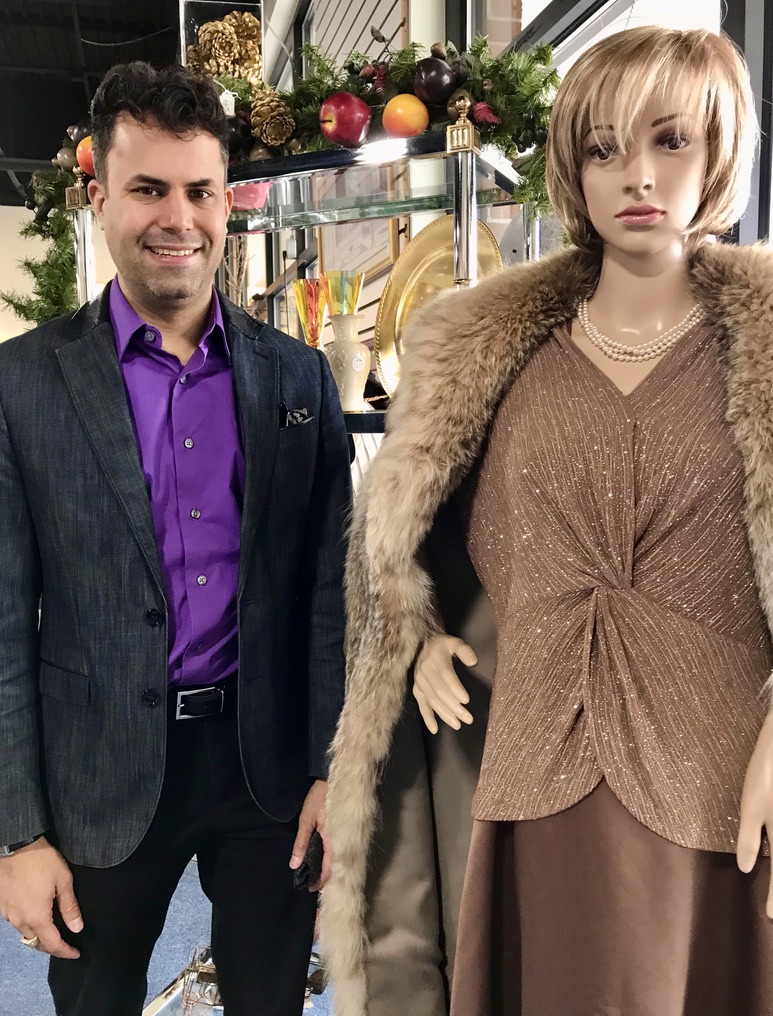 Annakin, the mannequin, makes a new friend