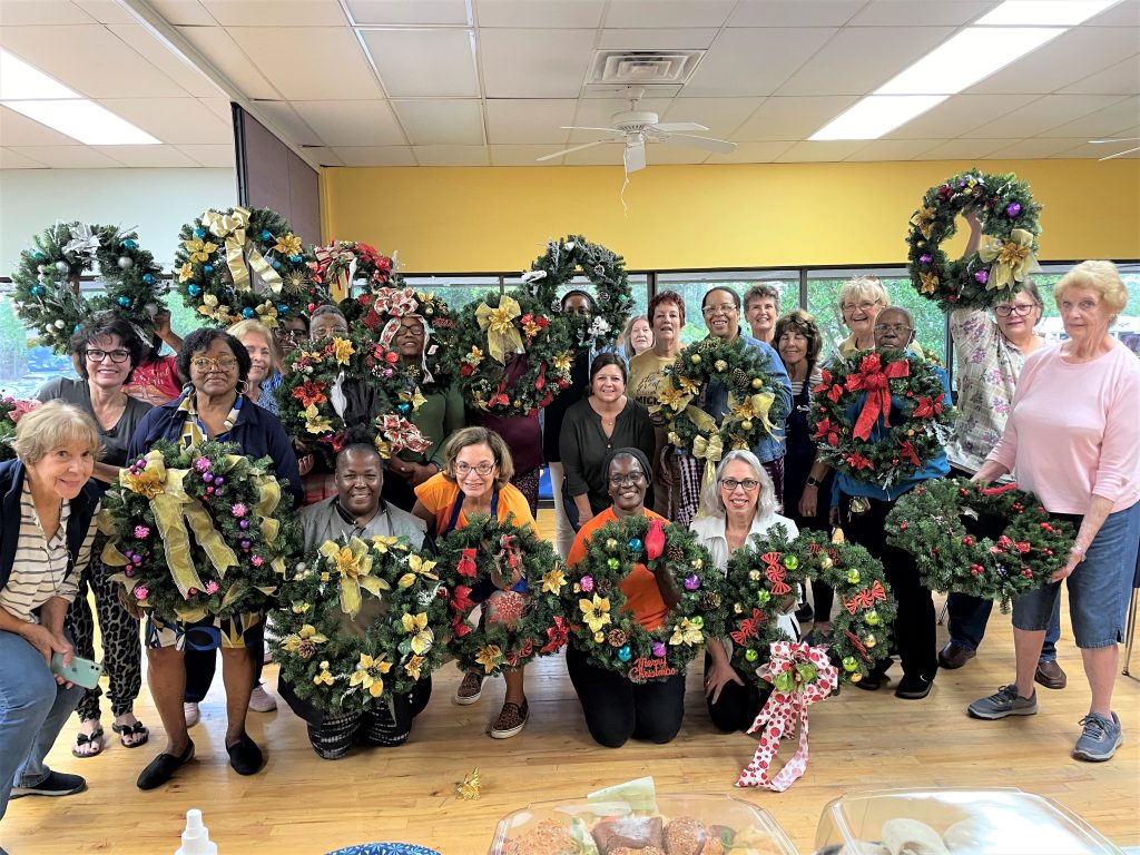 Grandparents Group Makes Wreaths