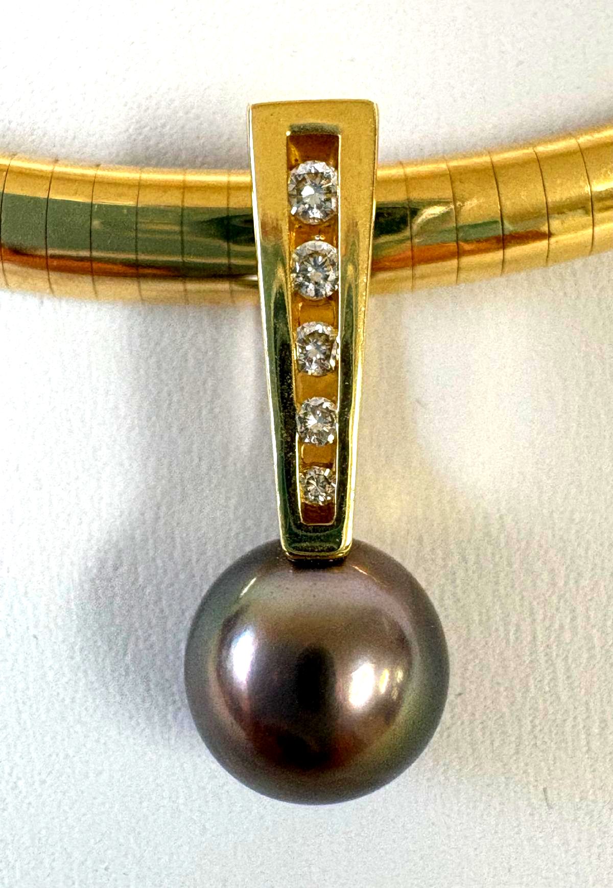14k Gold Omega Necklace with ﻿Black Pearl and Diamond Pendant