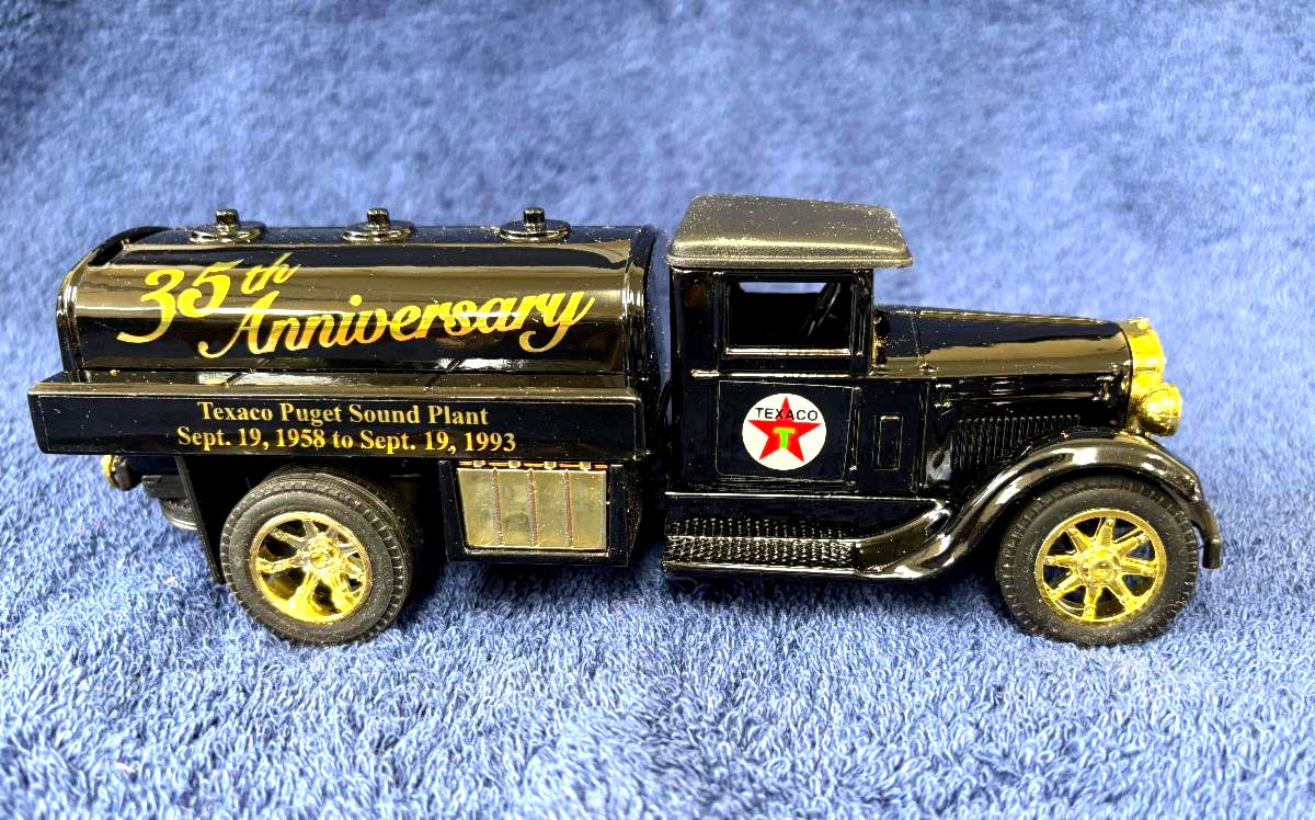 Model Tanker Truck Bank