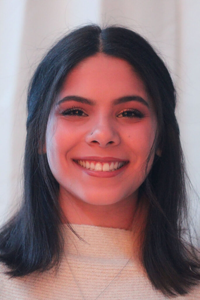 Zoe Saleem - Oak Park High School - $3,000 Scholarship winner