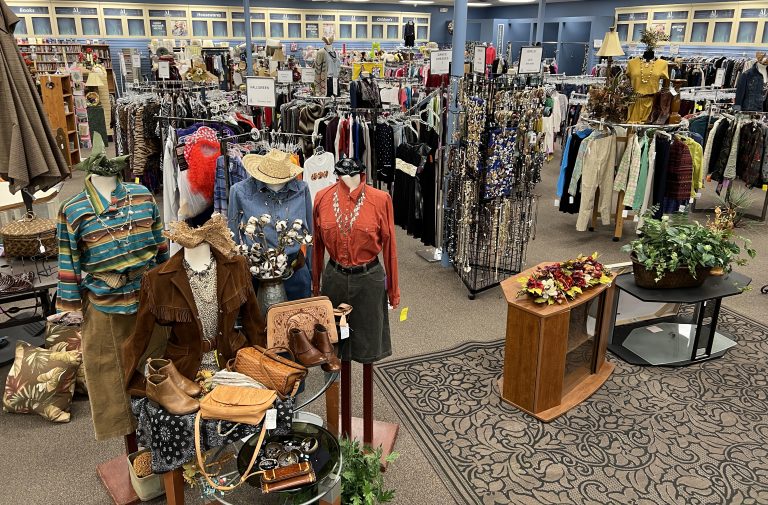 ReSALE SHOP New Assistance League Kansas City