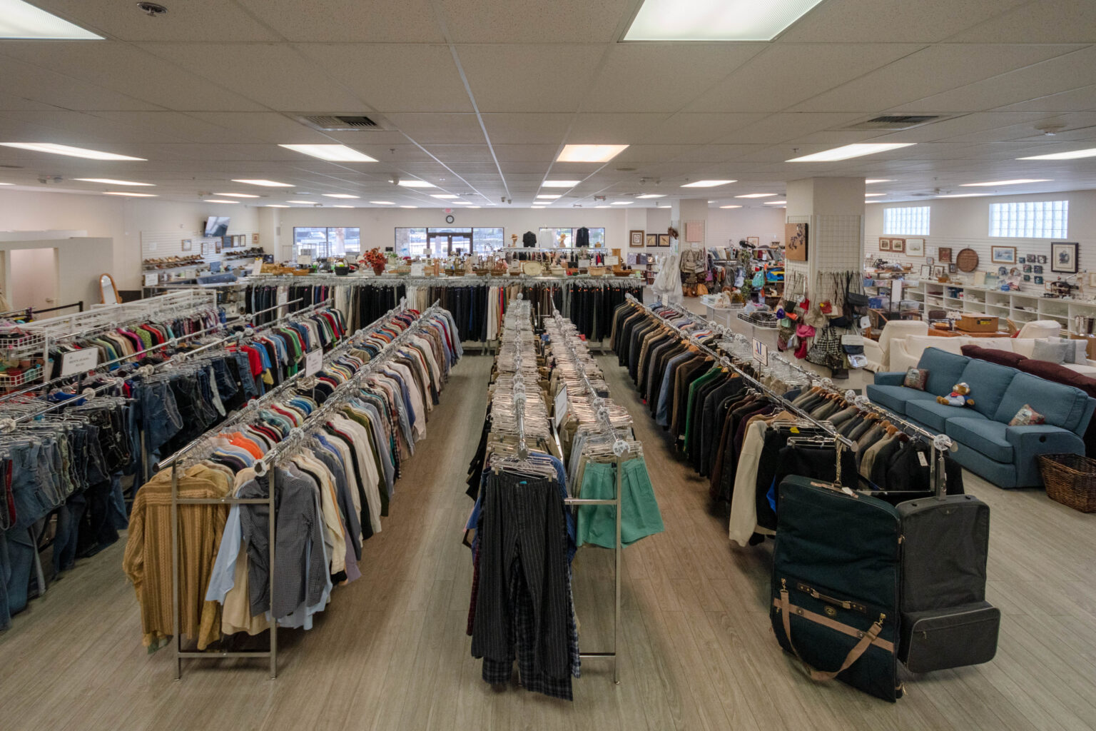 Thrift Shop Assistance League of Las VegasAssistance League of Las Vegas