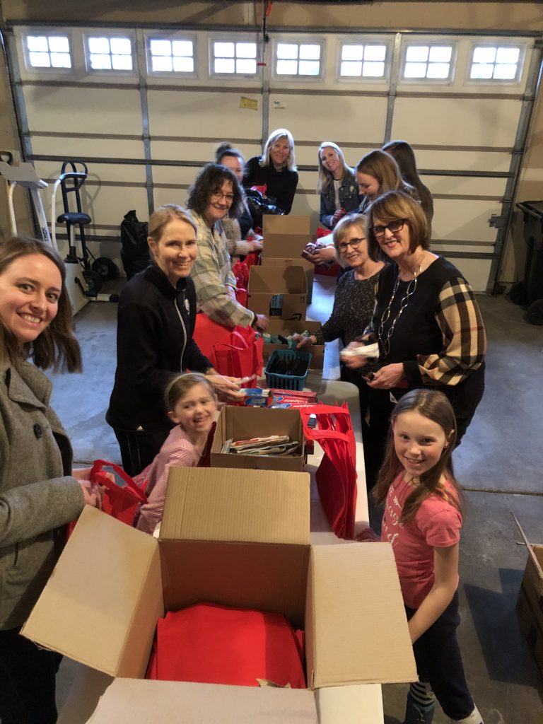 Allies deliver 200 toiletry kits to Project Reach