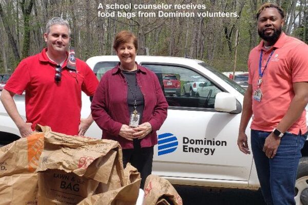 Volunteers support delivery of the ALNV Weekend Food for Kids program