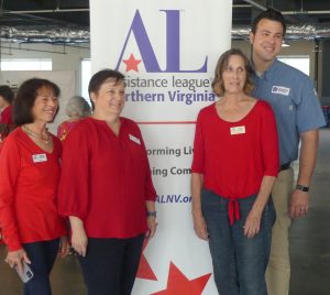 ALNV and Dominion energy members at the Weekend Food for Kids packing event