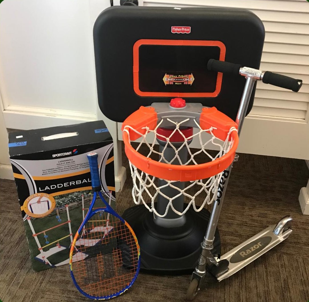 Thrift Shop Basketball Toys