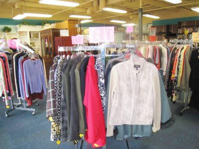De Vuelta Thrift Shop Boutique