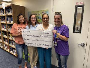 Smithridge gets $10,000 award