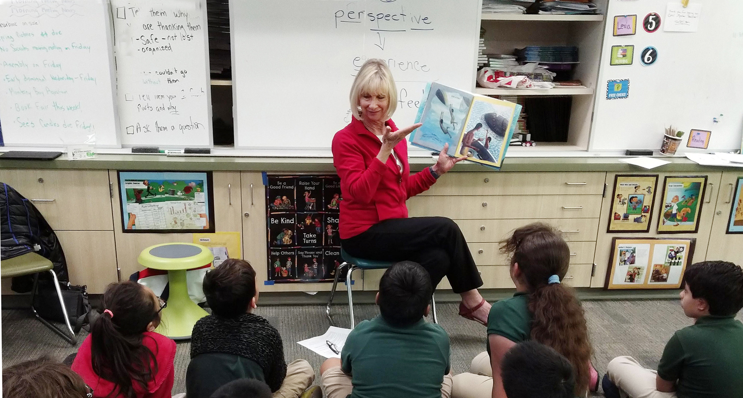 Readers Are Leaders - reading to students