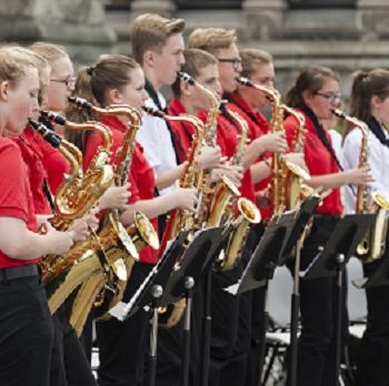 Cavaliers Kingstone Middle School in Victoria Day Parade Victoria Canada May 22, 2019: Cavaliers Kingstone Middle School in Victoria Day Parade along Douglas Street. This is Victoria's largest parade and attracting well over 100,000 people from Canada and USA.