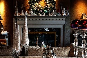 From the center of the Jubie’s living room, layers reveal themselves, looking in several, if not all directions. (Dan Bates / The Herald)