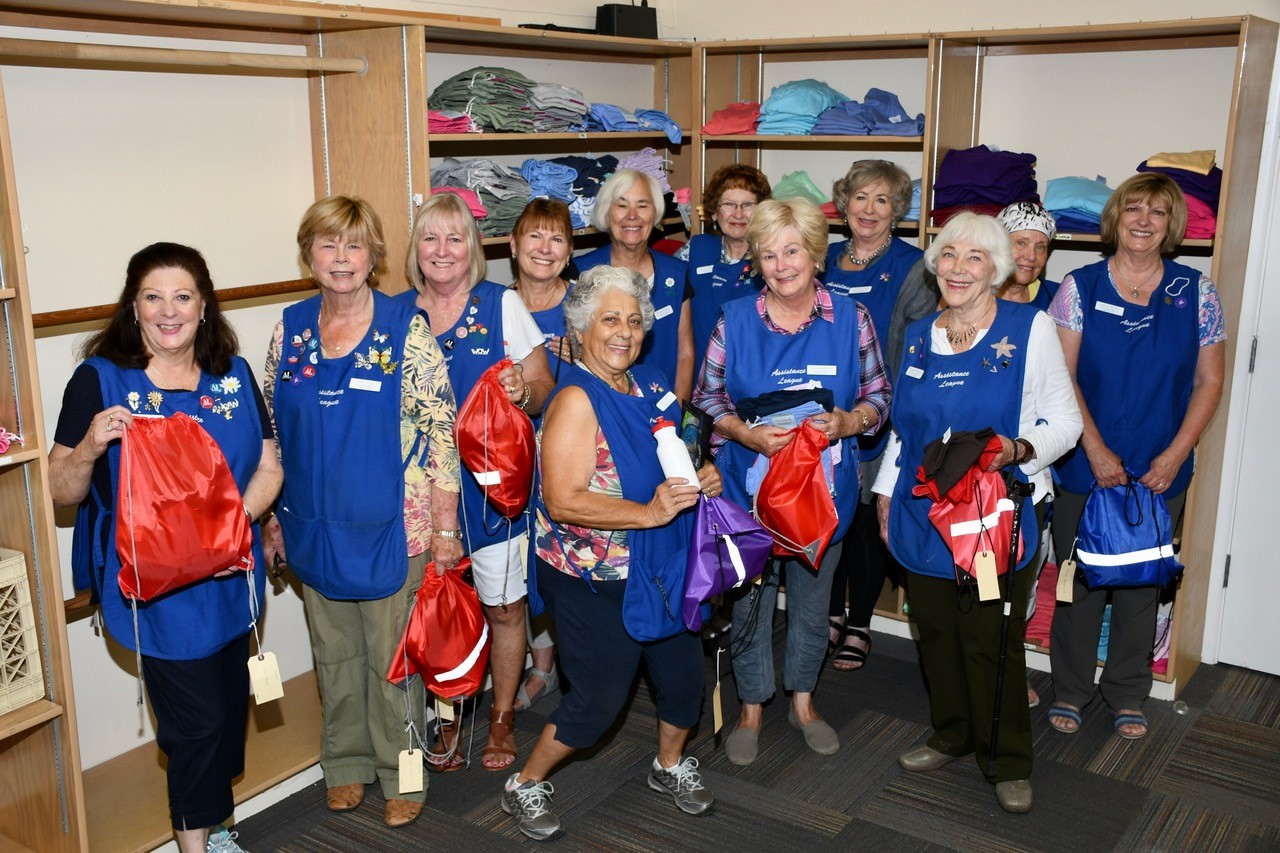 Santa Barbara - Assistance League Teamed Up with the United Way (001)