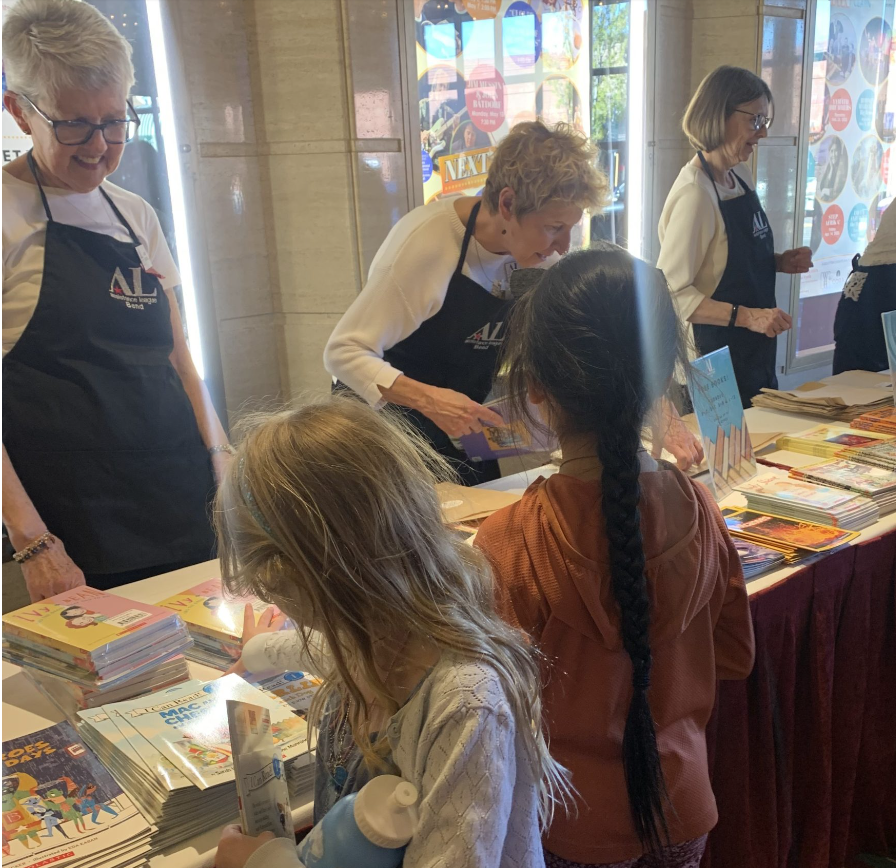 Bend - Book Distribution